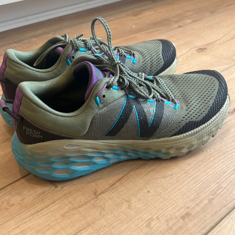 Brand new fresh foam trail new balance! Worn once.